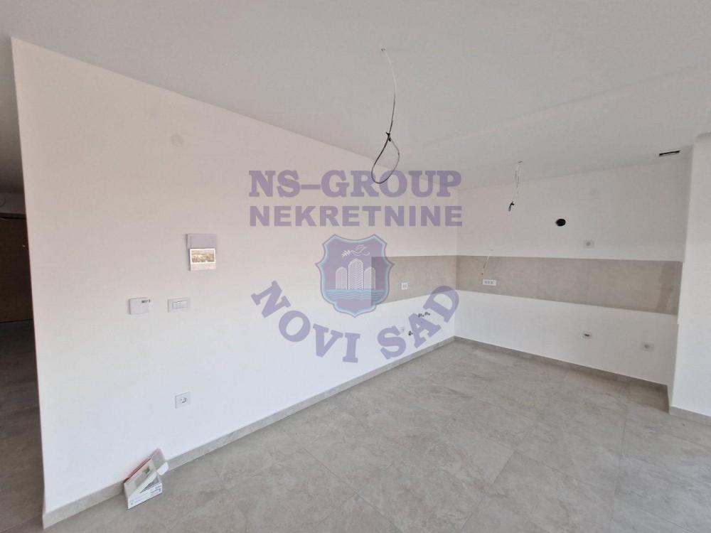 Slika 1 - Prodaje se odlican stan u Sremskoj Kamenici 92m2